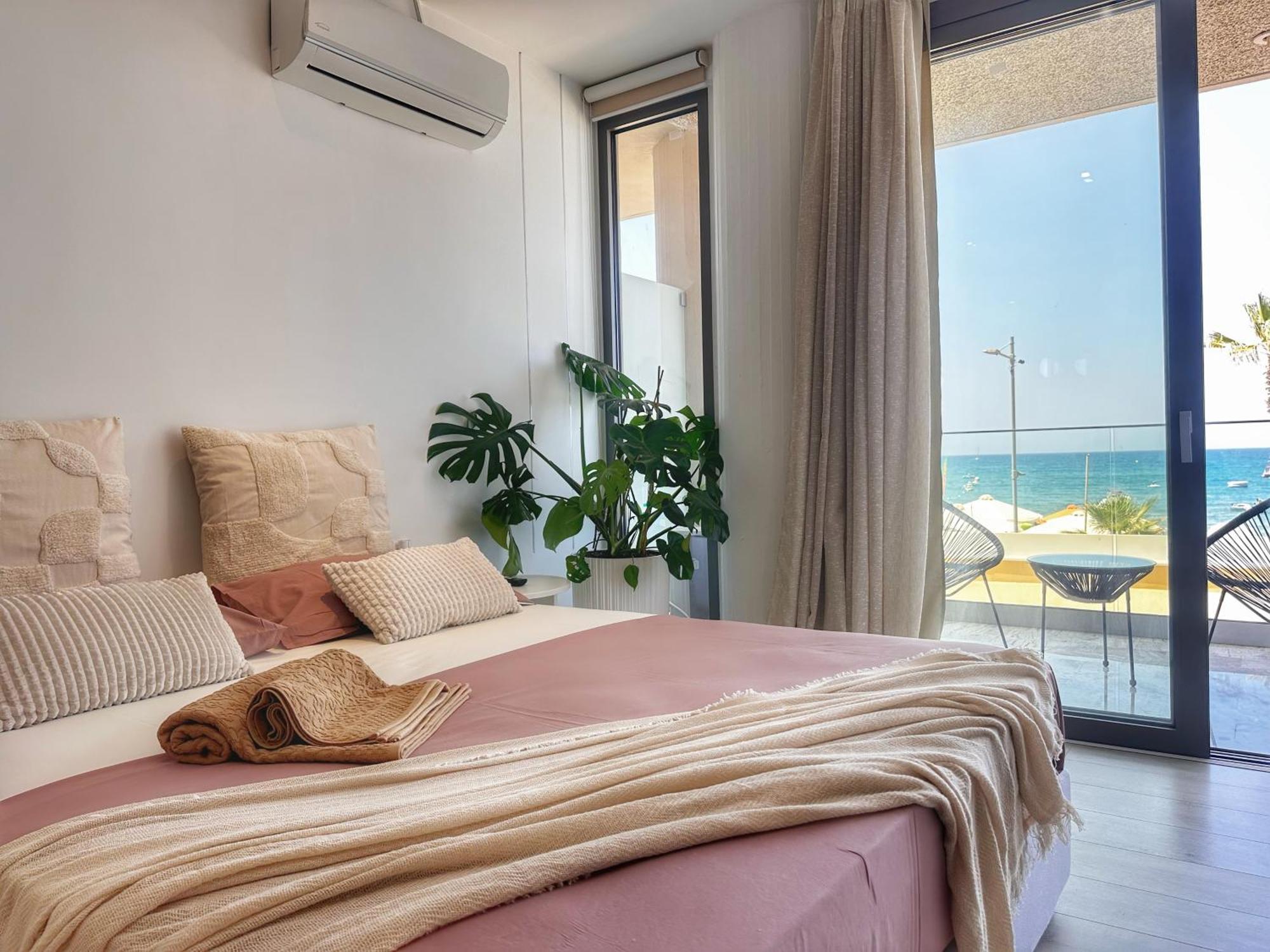 Ferienwohnung Akasha Living By The Sea Rethymno Exterior foto