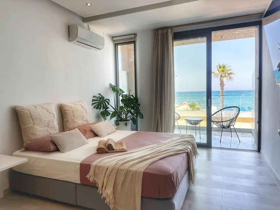 Ferienwohnung Akasha Living By The Sea Rethymno Exterior foto